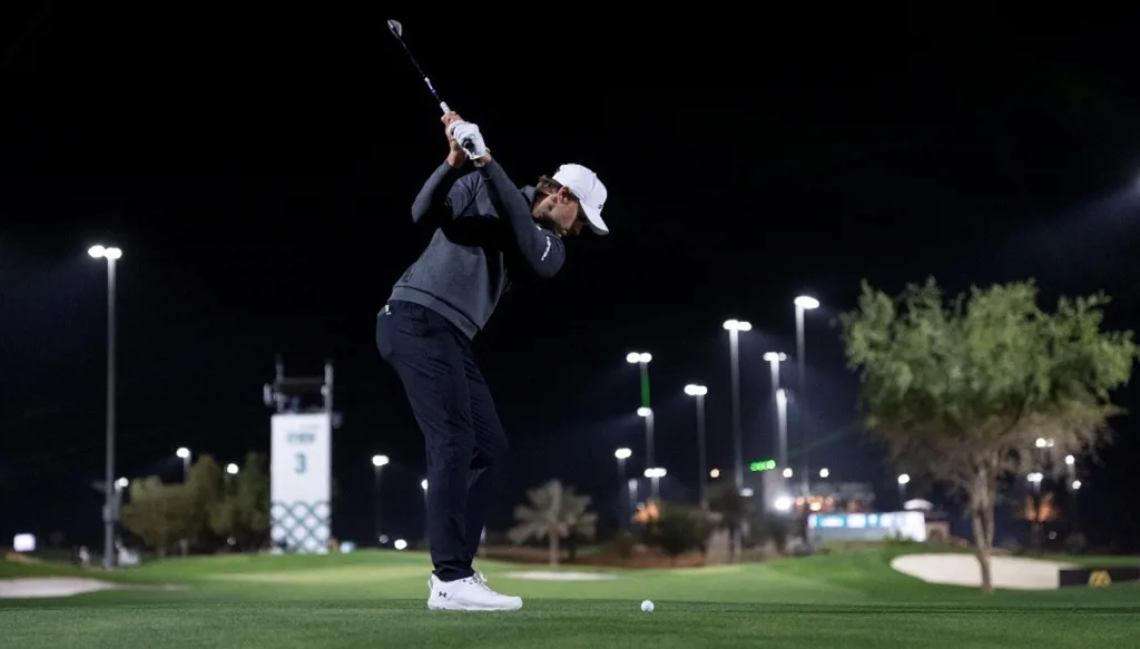 ديتري ويولاين في صدارة اليوم الافتتاحي لبطولة "ليف غولف" الرياض 2026