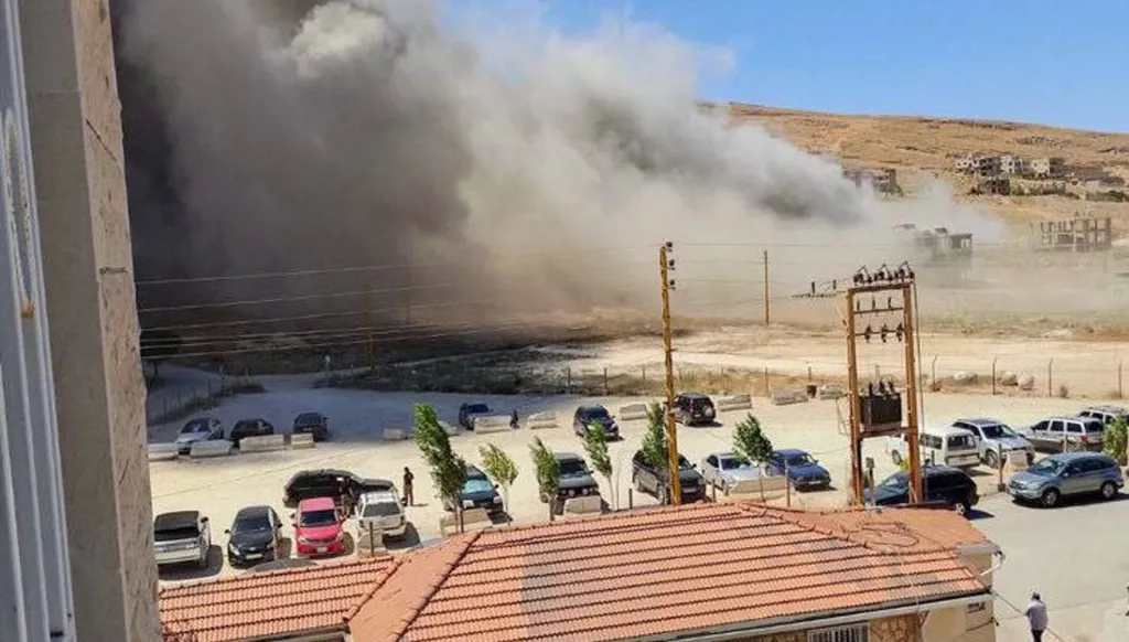 غارة قرب مركز امتحانات في بعلبك... هلع بين الطلاب وثانوية البشائر تصدر بياناً