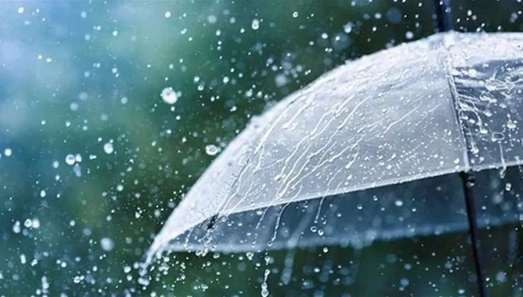 أرضٌ تتوقُ الى غيثِ السّماء