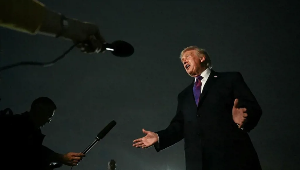 البيت الأبيض: ترامب يركز على استمرار نجاح عملية "الغضب الملحمي" ضد إيران