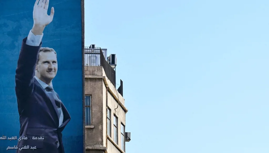 حياة الأسد الجديدة: تذكرة إلى نادي النخبة مرفوضة حاليّاً... خطر أمنيّ محدق ودخول محتمل إلى عالم التجارة