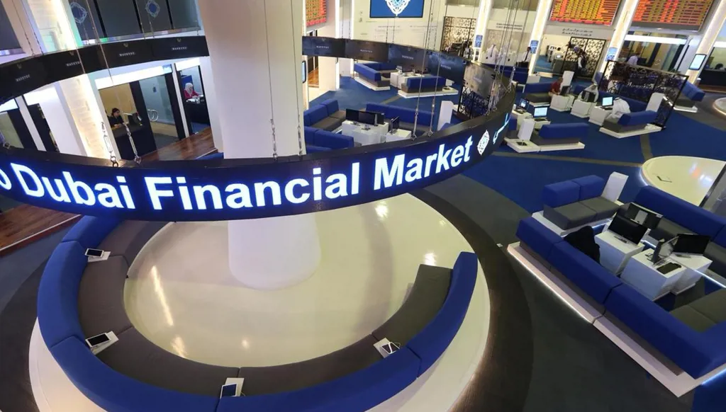 مستويات قياسية لأسهم البنوك الإماراتية ومؤشرات الأسواق ترتفع