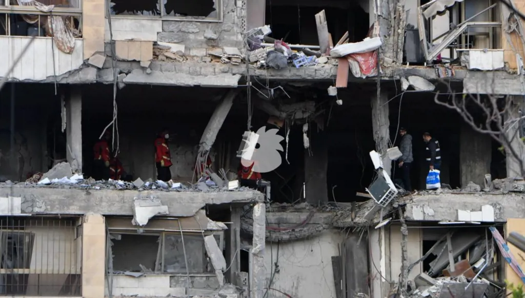 بالفيديو والصور- "النهار" تعاين الأضرار في منطقة الرحاب بعد الغارة الإسرائيلية