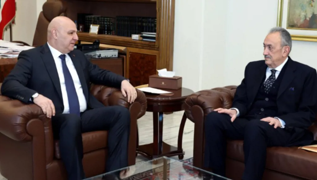 عون وكرم يبحثان التحضيرات لاجتماع الميكانيزم... الجيش الإسرائيلي: مستعدّون لكلّ السيناريوهات