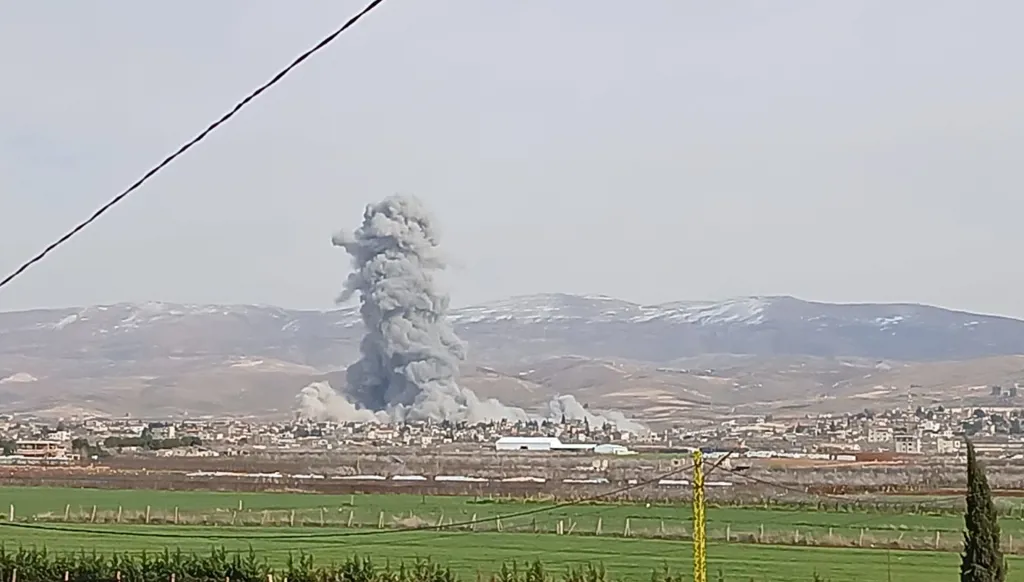 بعلبك تحت النار... غارات مكثفة تسبق "ساعة الصفر" وتستهدف عمق القرى المأهولة