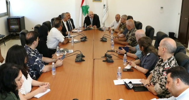 صورة من الاجتماع (وكالات).