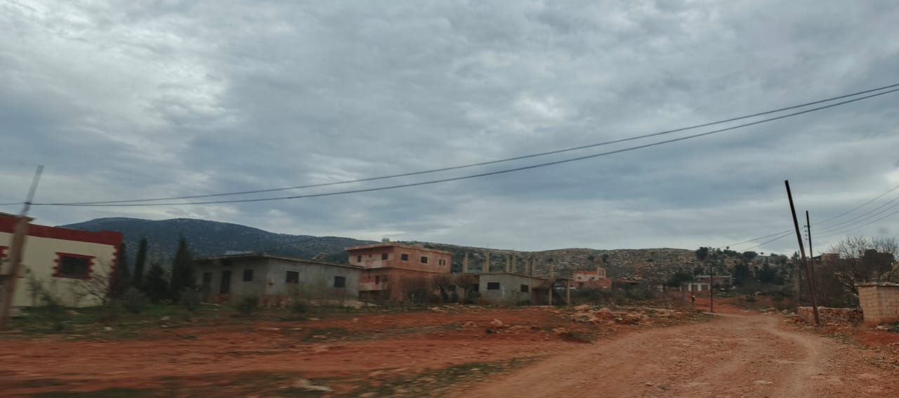 (قرى جار عليها الزمن. (لينا إسماعيل-أرشيف