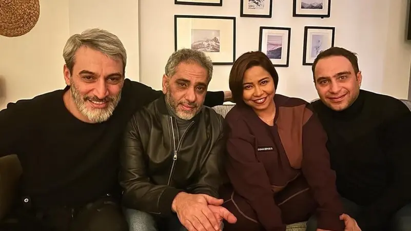 زيارة شيرين عبد الوهاب وحسام حبيب إلى منزل فضل شاكر في مخيم عين الحلوة عام 2022.