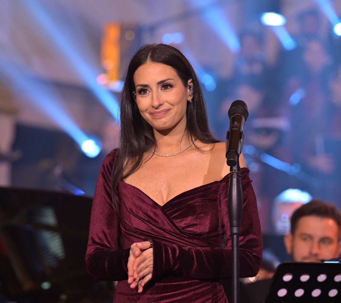 هبة طوجي بأنوثتها الراقية (نبيل اسماعيل)