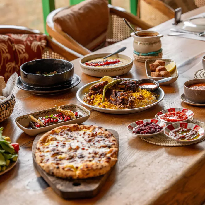 من قائمة الطعام في مطعم الشيف السعودي هشام باعشن بالرياض.