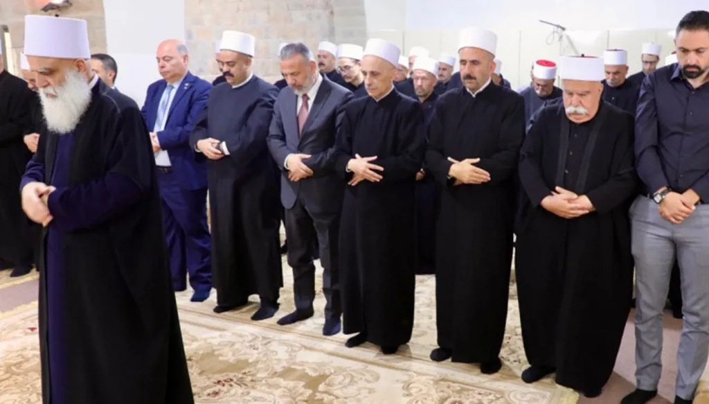 شيخ العقل في خطبة الأضحى: لتغليب صوت العقل على العنتريات في الأوضاع الراهنة