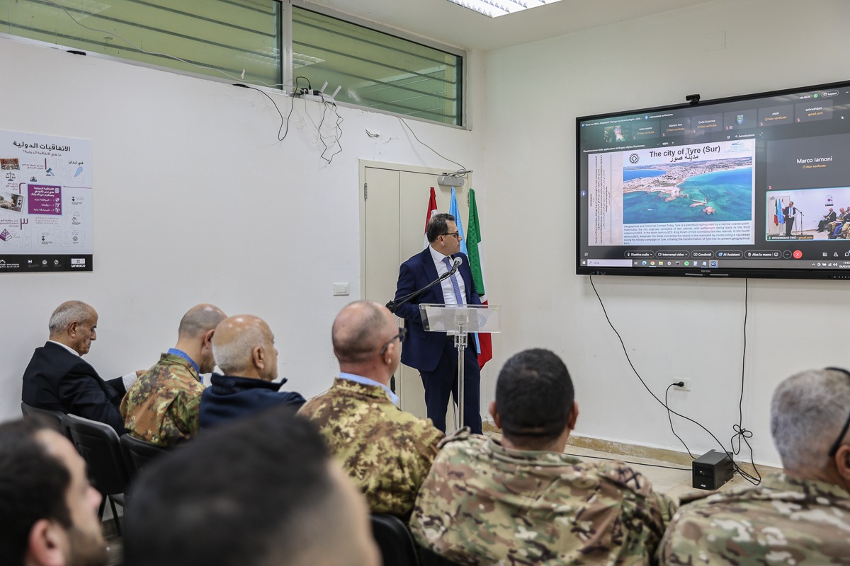 ندوة الاثار في صور.