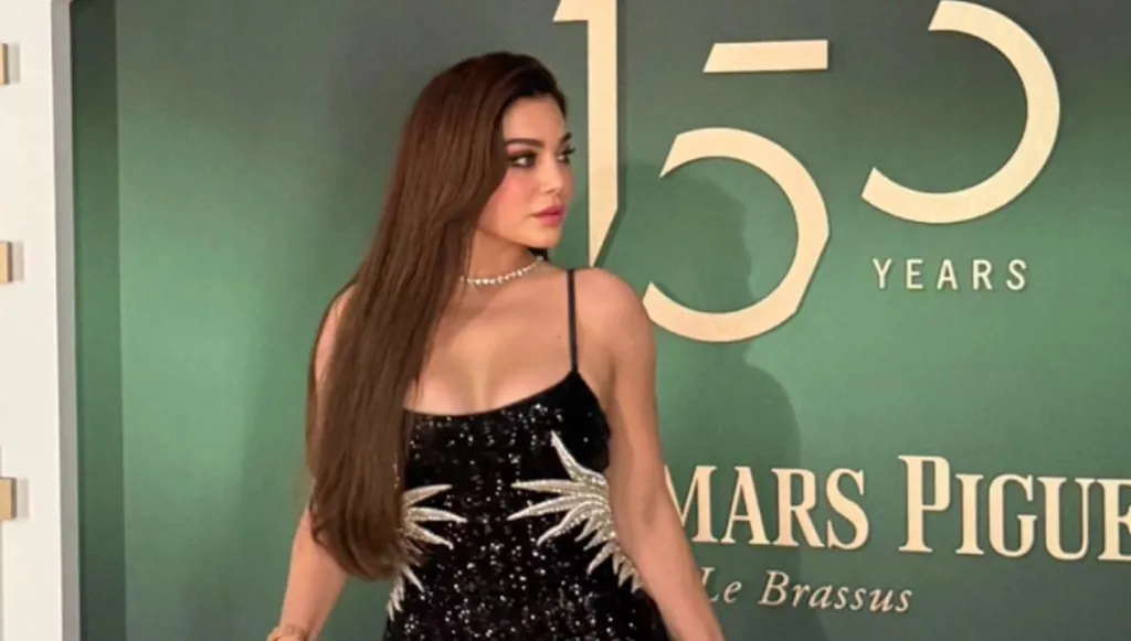 ستايل هيفاء وهبي في حفل أوديمار بيغيه أيقوني بامتياز (صور وفيديو)