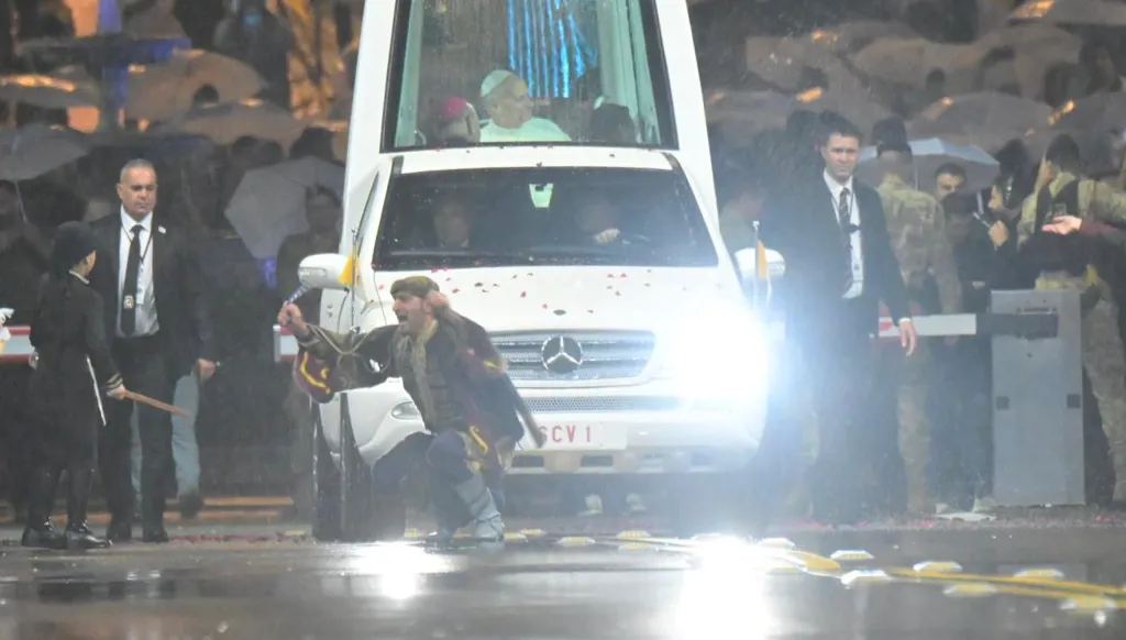 لماذا هذه الزيارة؟