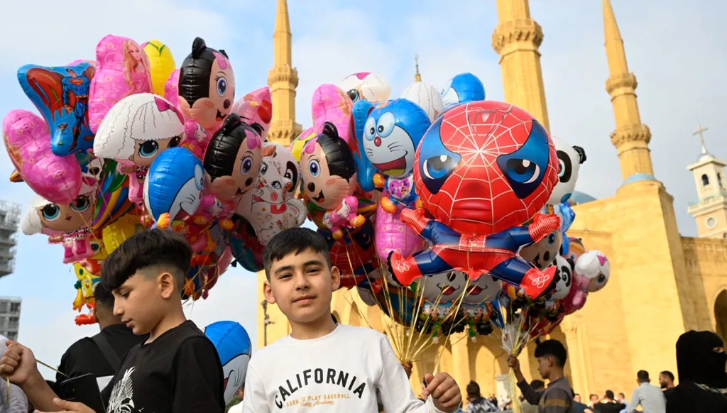 بيروت المثقلة بالحرب تحيي عيد الأضحى... الكردي: لا خلاص إلا بالدولة