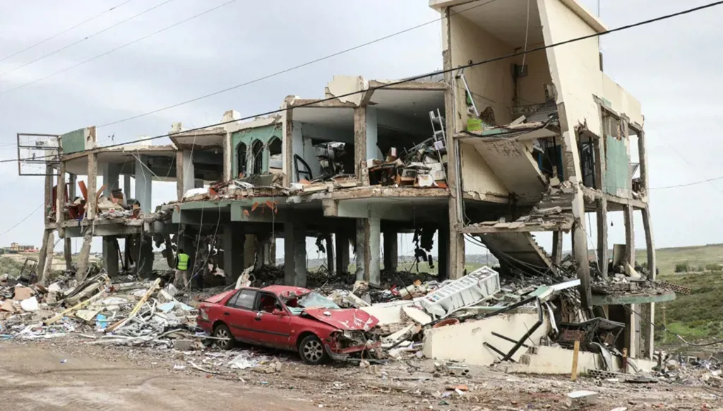 Paris Denies Peace Plan but Backs Lebanon-Israel Talks to End War