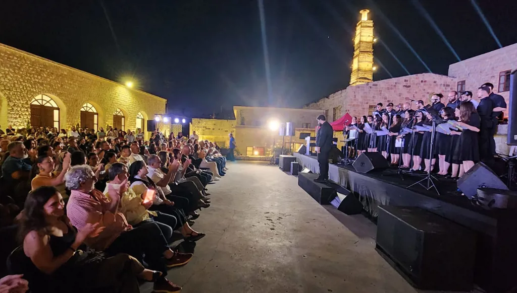 في عيد الموسيقى... القبيات شمال لبنان سهرت وغنّت وأطربت زوارها
