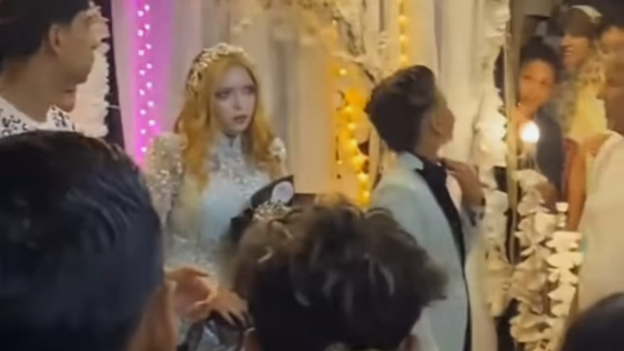 صورة من حفل الخطوبة (فايسبوك)