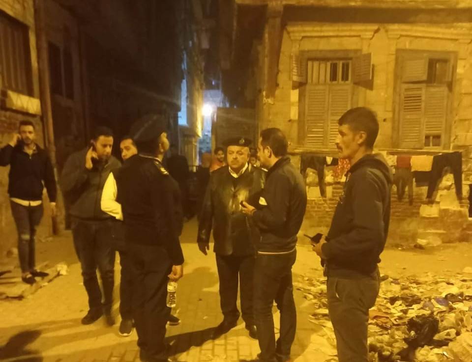 عناصر الأمن في مكان الحادث