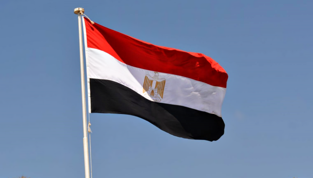 مصر تحسم مصير طلاب المنح الأميركية