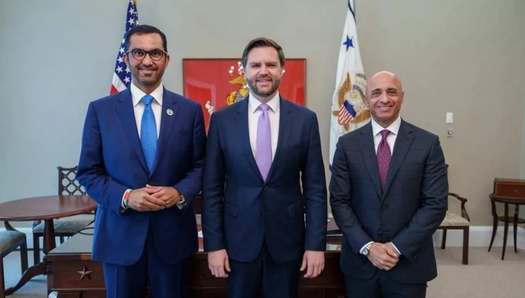 الجابر والعتيبة يبحثان مع نائب الرئيس الأميركي تعزيز التعاون في ‏الطاقة
