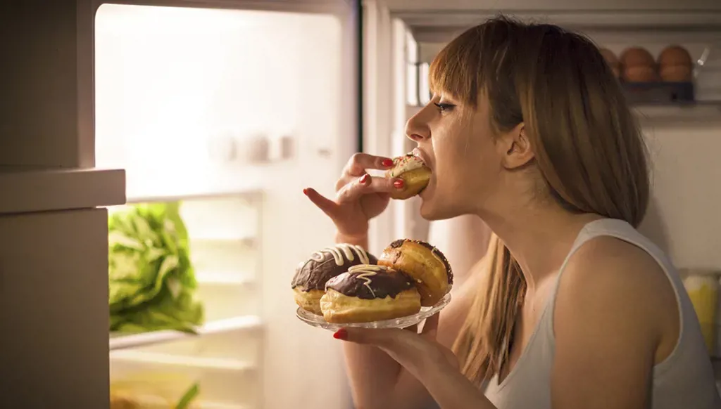 Emotional eating explained: How stress and emotions affect your appetite