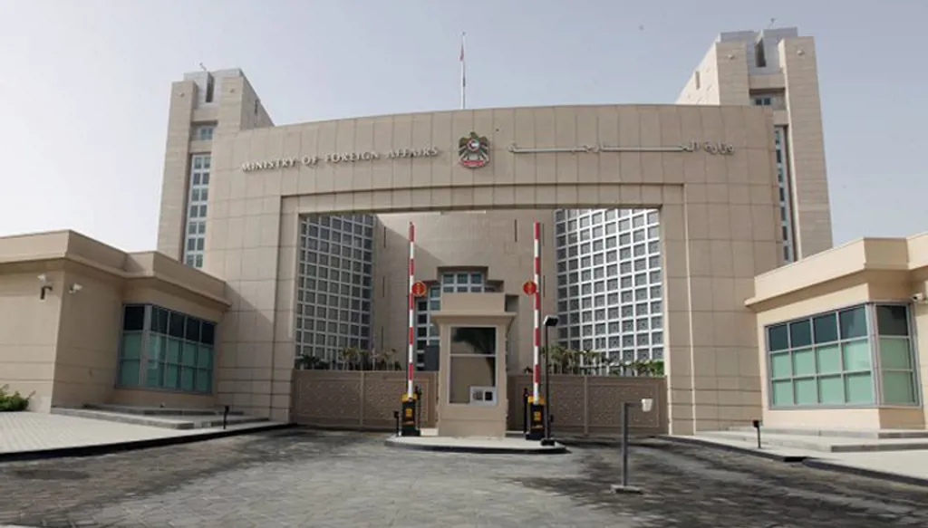 الإمارات ترحّب باستضافة السعودية محادثاتٍ بين أميركا وأوكرانيا