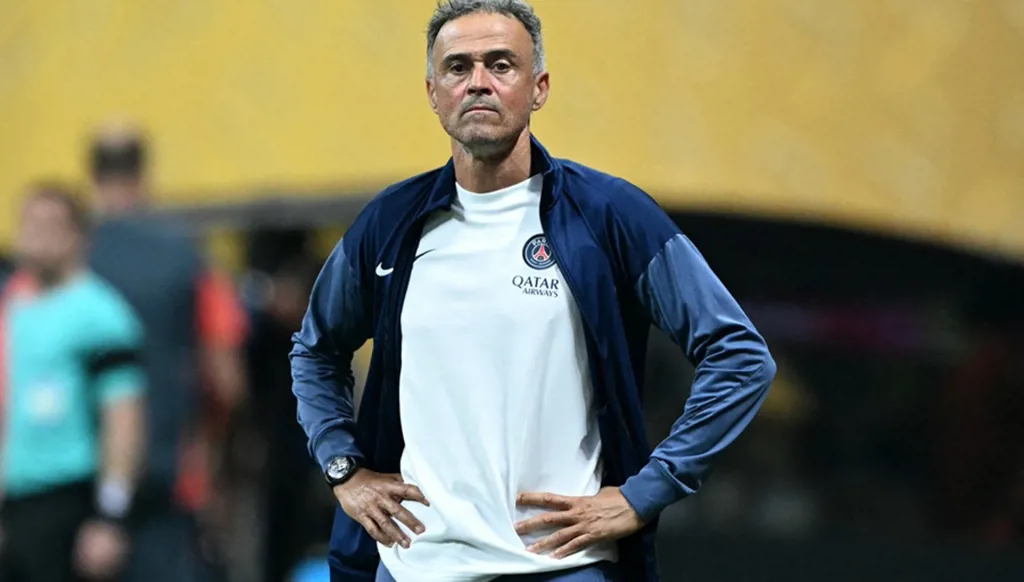 إنريكي يصف ريال مدريد بالفريق "صعب التحليل"