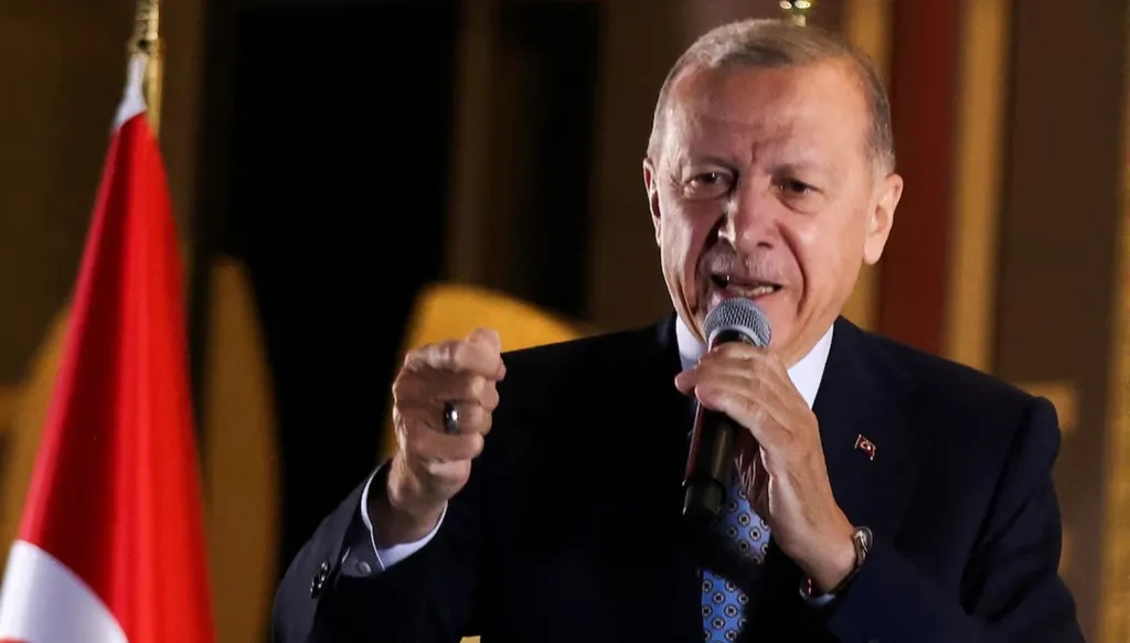 إردوغان يحذّر من "مبادرات خبيثة" تقودها إسرائيل: أمن تركيا يبدأ من بيروت والشام
