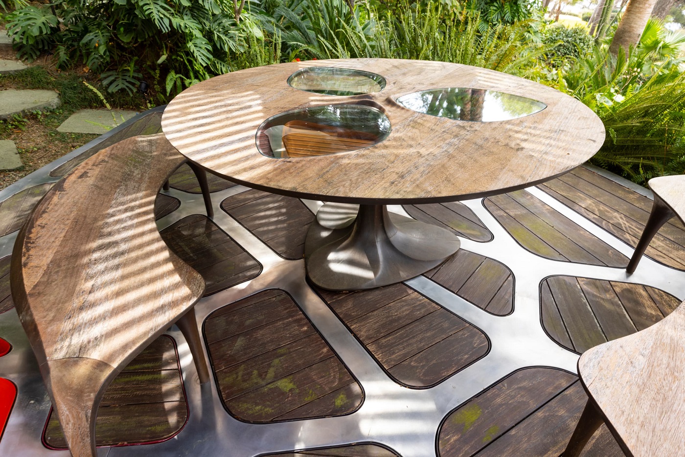 داخل جناح VOLU بتصميم زها حديد. (دار هيرميتاج للفنون الرفيعة)