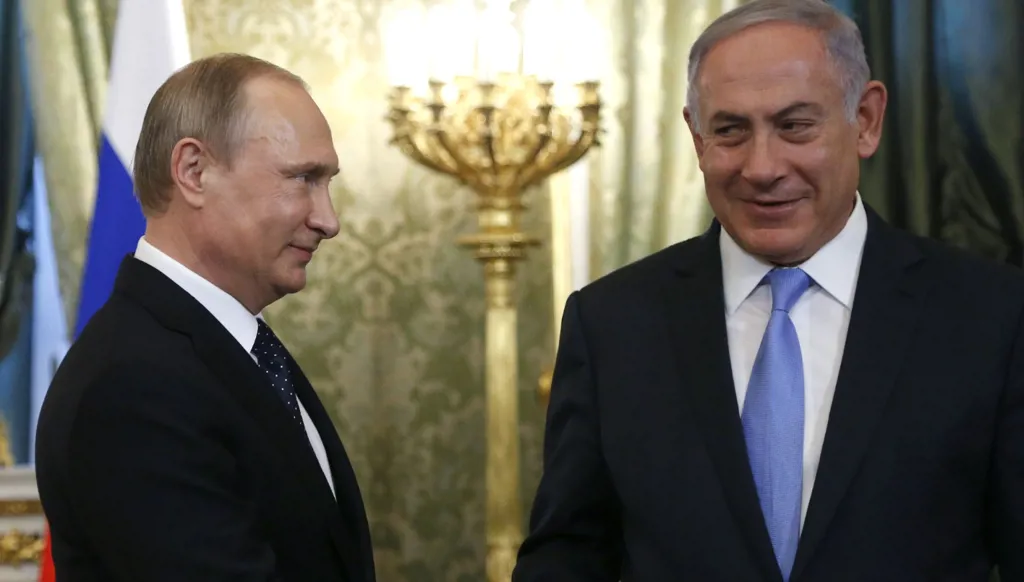 من نتنياهو لإيران... "رسائل تهدئة" عبر بوتين!