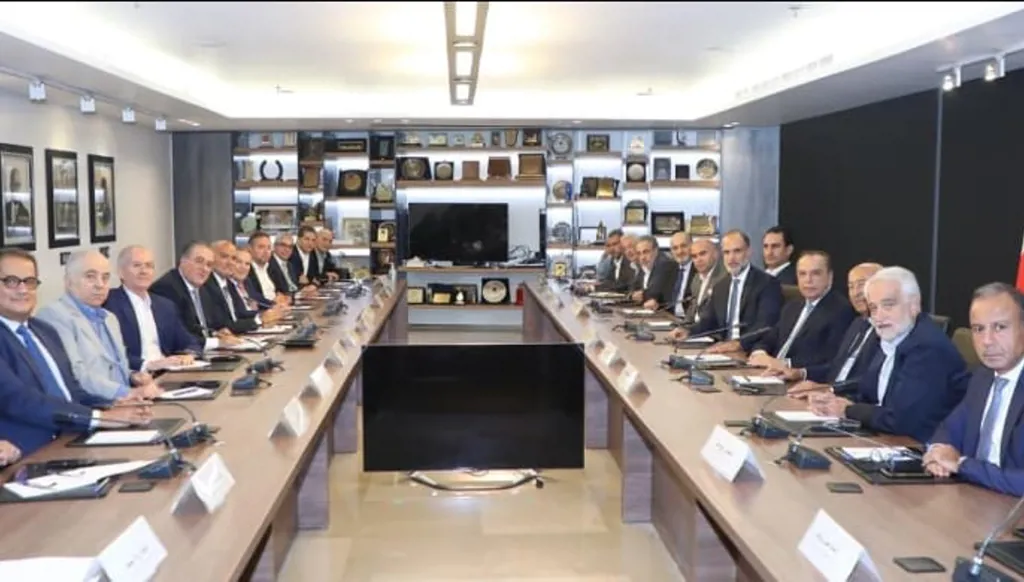 اجتماع بين الهيئات الإقتصادية ورسامني: بحث في أوضاع المرافئ اللبنانية