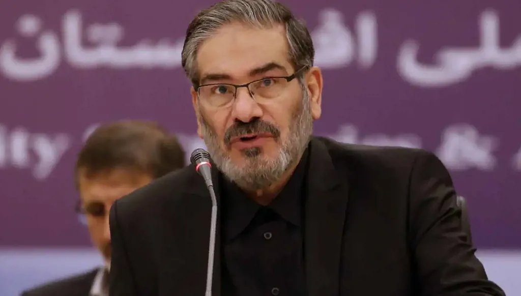 مستشار المرشد والجنرال البراغماتي... إسرائيل تُعلن مقتل علي شمخاني