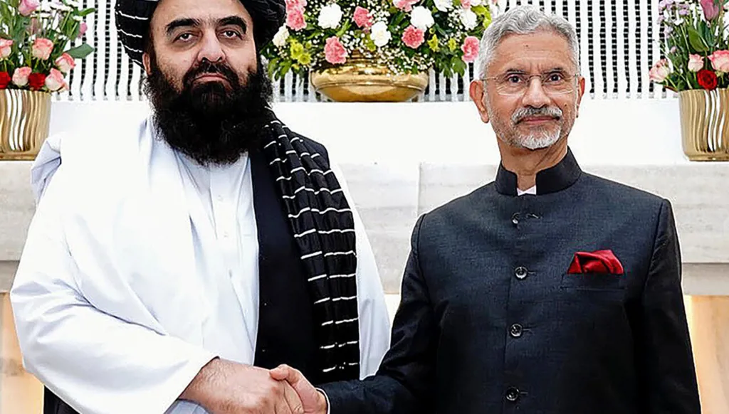 لماذا انفتحت الهند على "طالبان"؟