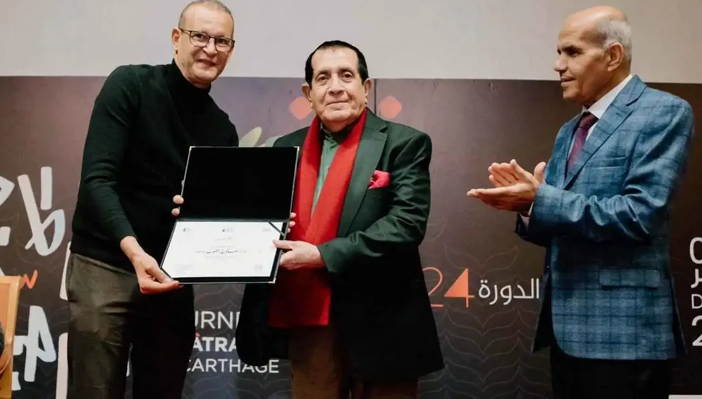 رحيل المخرج العراقي صلاح القصب... صاحب الرؤية البصرية لـ"هاملت"