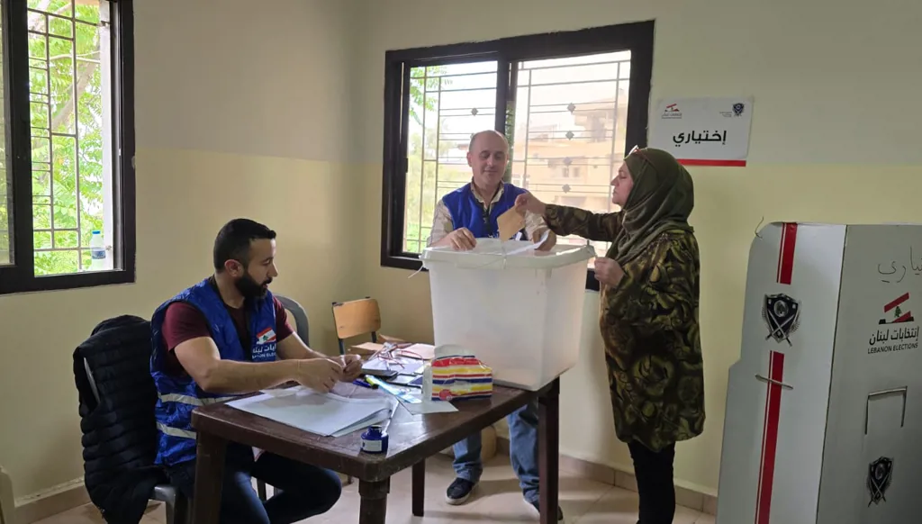 قراءة  في نتائج انتخابات بعلبك 2025: ثبات في الولاء السياسي لـ"الثنائي" في مقابل بداية تحوّل في المزاج العام
