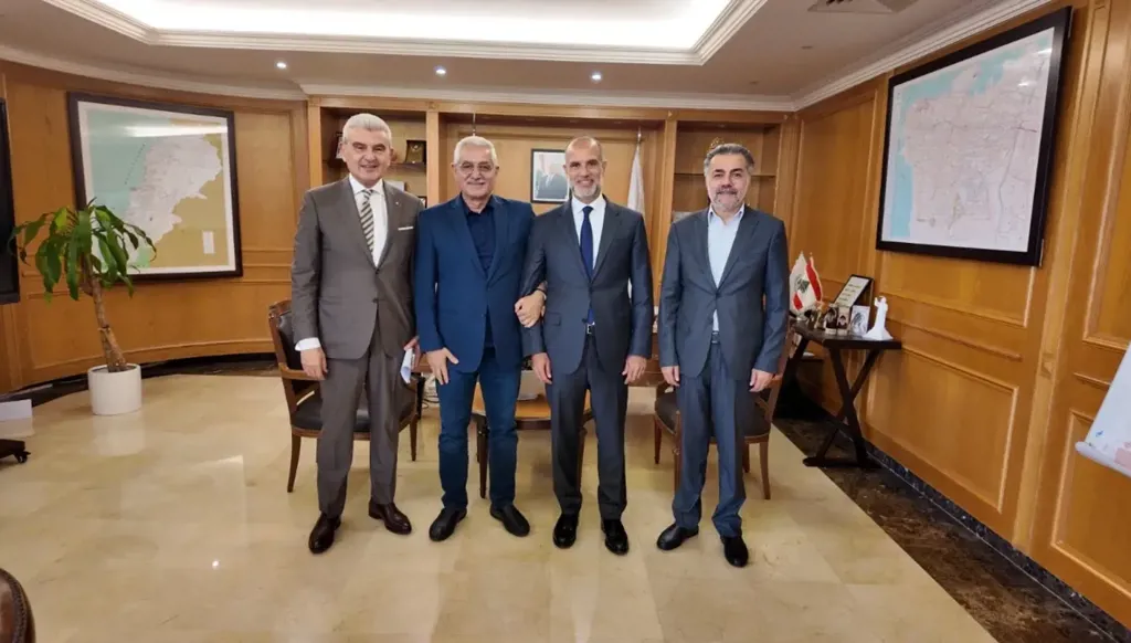 رسامني يتابع مشاريع تأهيل الطرق... ويبحث تطوير أوتوستراد الساحل الشمالي واحتياجات المناطق