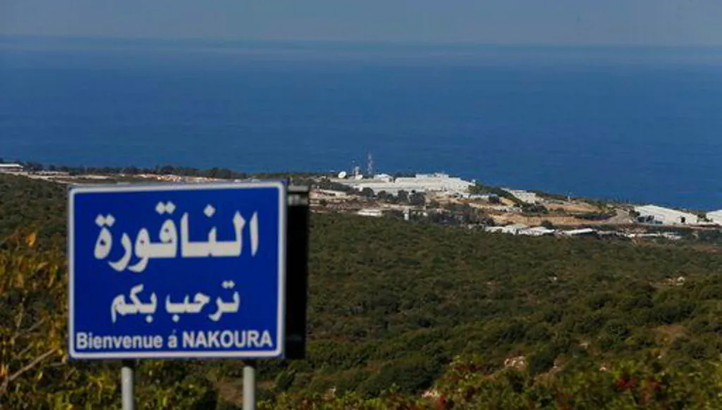 وزير الدفاع اللبناني تسلم من رجي وثائق تساعد على ترسيم الحدود البرية