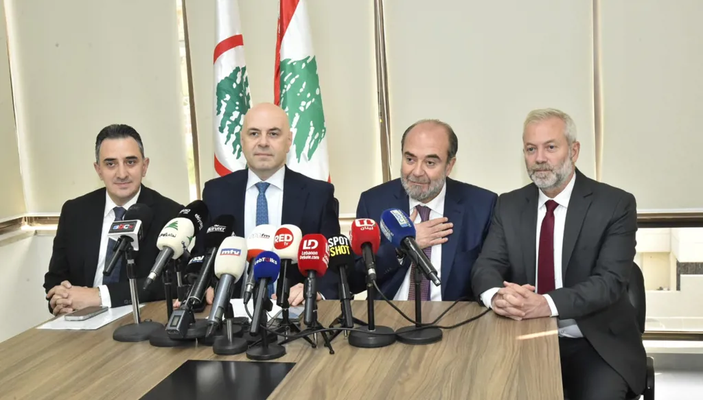 "الجمهورية القوية" يتقدّم بشكوى بشأن معملي الزوق والجية ومنشآت النفط في طرابلس