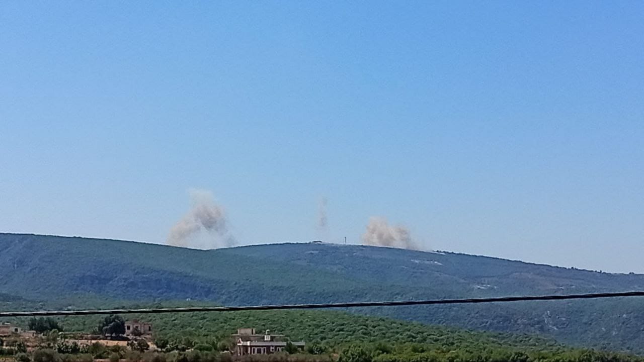 التفجير في محيط جبل بلاط (إكس).