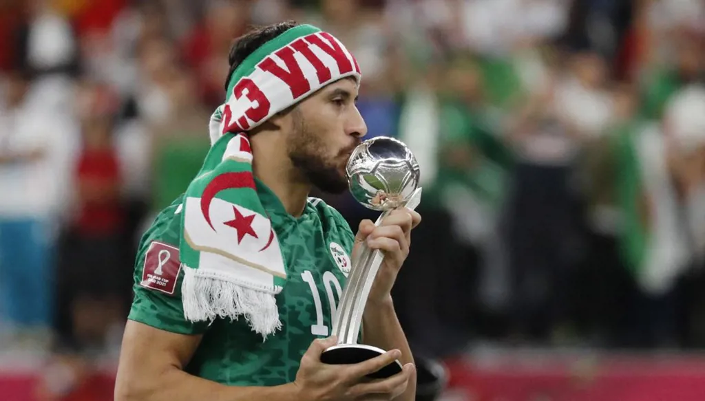 نجم منتخب الجزائر يغيب عن كأس أمم أفريقيا بسبب إصابة خطيرة