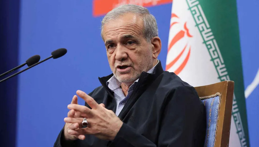 تحذير إيراني من توسّع الحرب... واجتماع رباعي في إسلام أباد