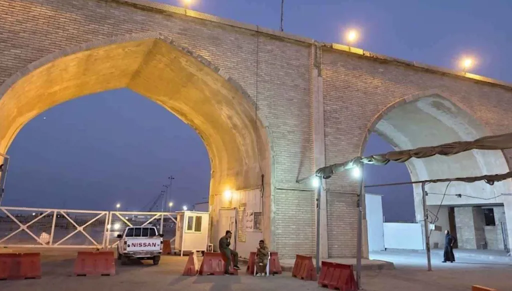 العراق يغلق منفذ الشيب الحدودي مع إيران