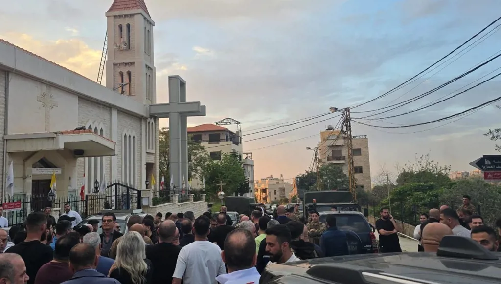 اعتداء على شرطي بلدية وكاهن في منطقة الفنار – المتن... الأجهزة تتحرّك لتوقيف المعتدين (فيديو)