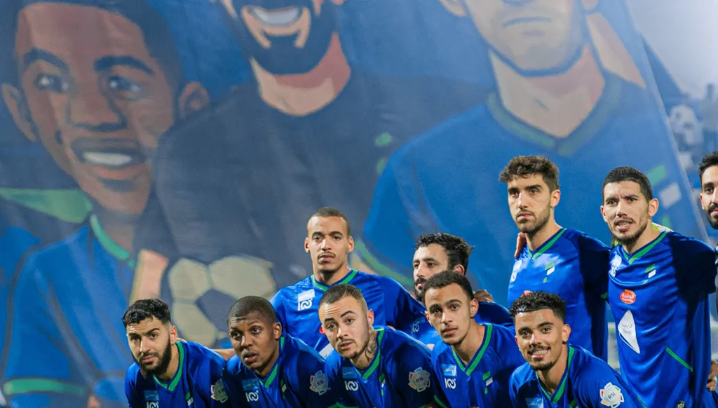 الفتح يتفوق على الشباب بثلاثية في الدوري السعودي