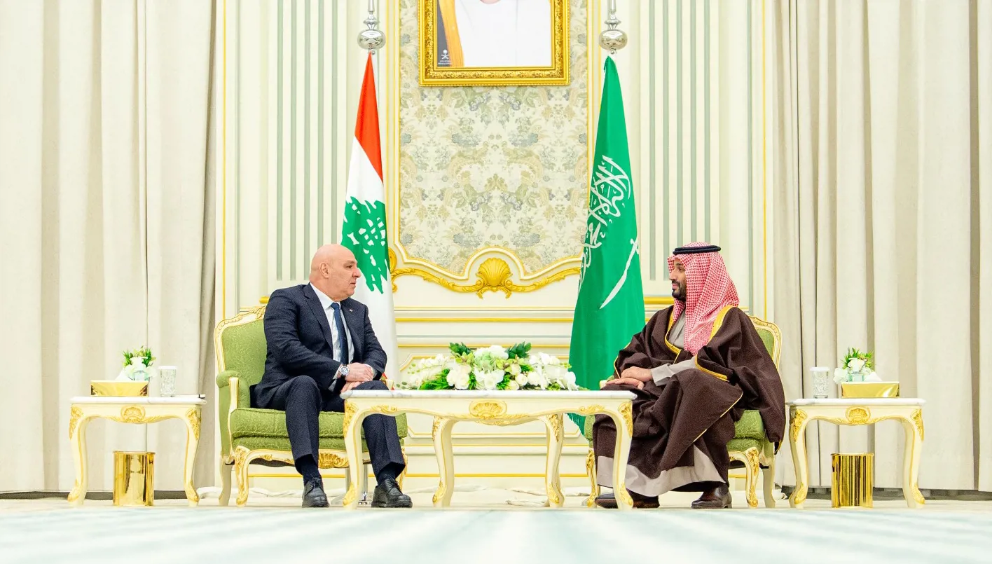 بعد لقائه ولي العهد السعودي... عون إلى القاهرة للمشاركة في القمة العربية