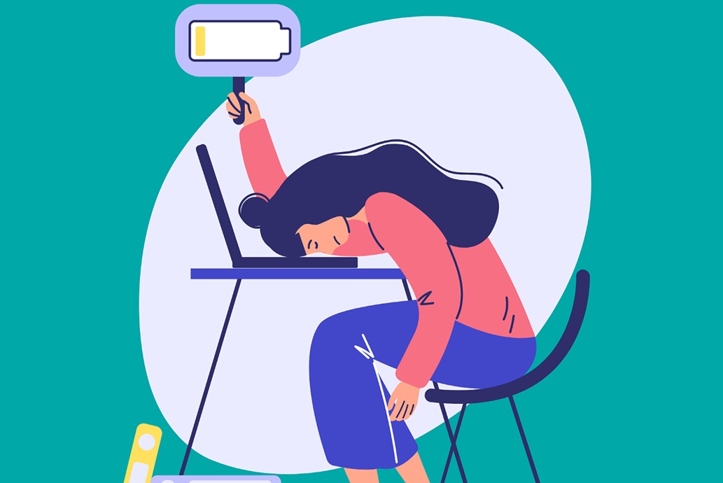 صورة تعبيرية لموظفة مرهقة (اكس)