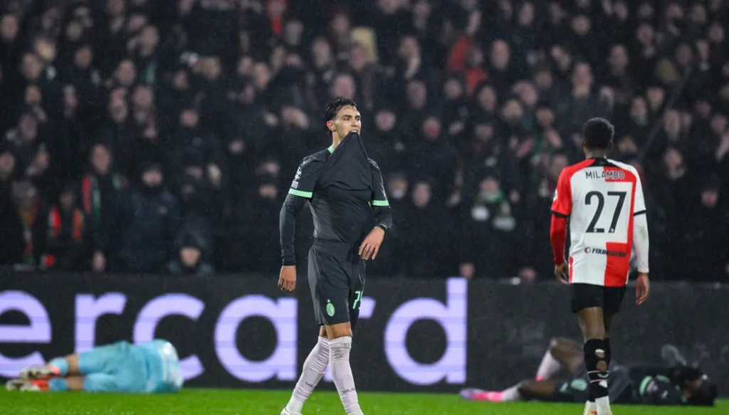 جواو فيليكس يقرب رافائيل لياو من برشلونة