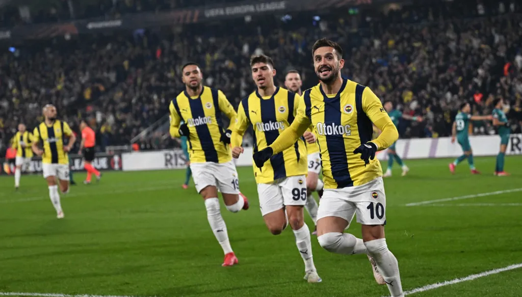 فنربخشة مورينيو وروما يواصلان الحلم في الدوري الأوروبي