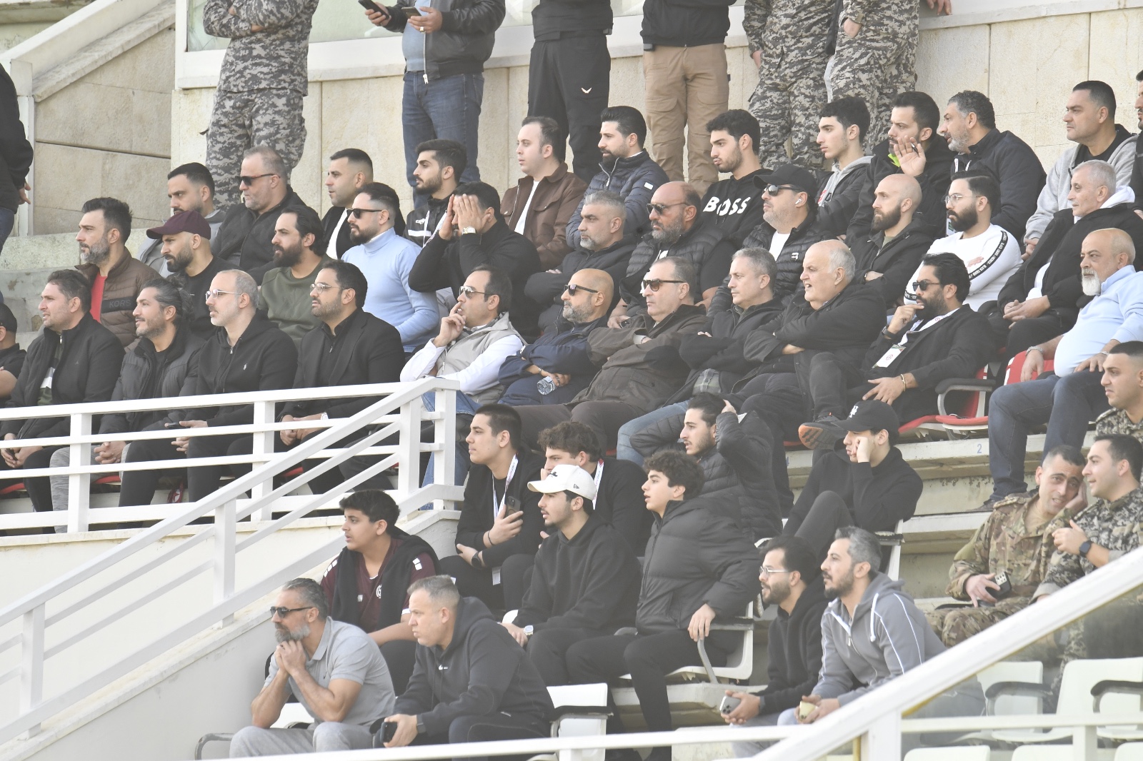 كبار الحضور. (تصوير حسام شبارو)